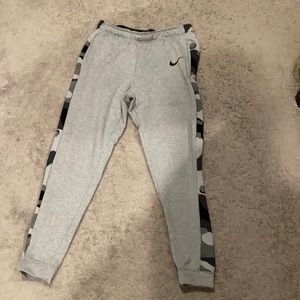 Men’s medium grey sweatpants